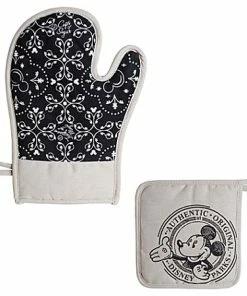 New ⌛ Disney Potholder And Oven Mitt Set - Gourmet Mickey Mouse Icon 🛒
