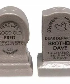 Flash Sale ???? Disney Salt & Pepper Shaker Set - The Haunted Mansion Headstone ????