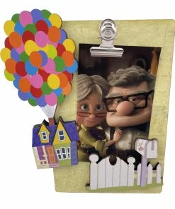 New 🤩 Disney Magnet Frame - Pixar UP 🔔